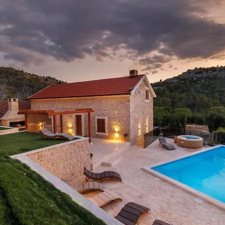 Marina Neretva By Guide Villa Metković