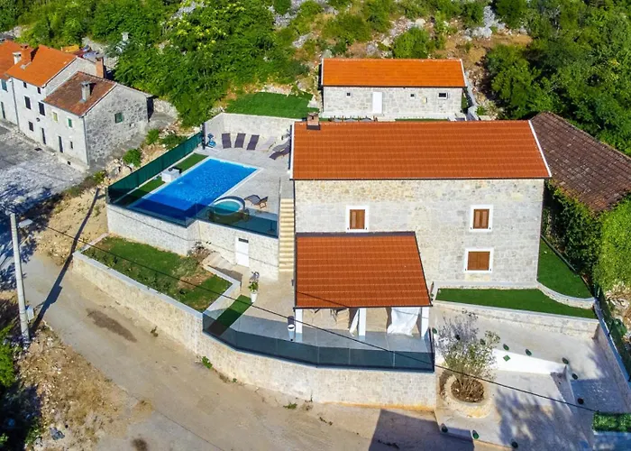 Marina Neretva By Guide Villa