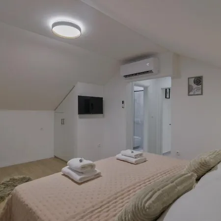 Marina Neretva By Guide Vila Metkovic