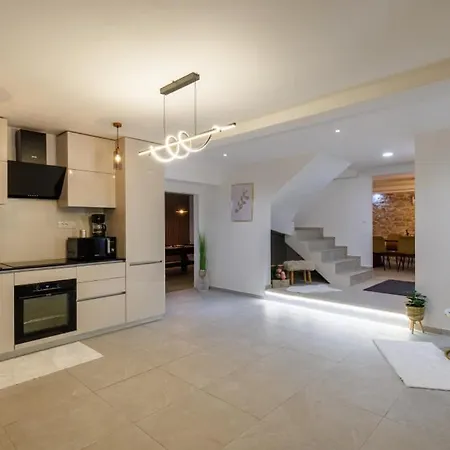 Marina Neretva By Guide *