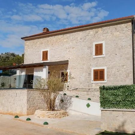 Marina Neretva By Guide